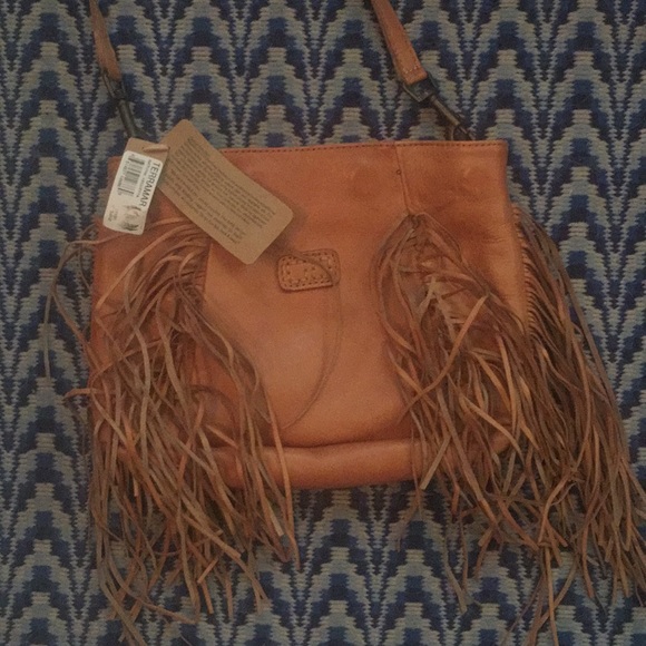 Bed Stu Bags Hp Nwt Bed Stu Leather Fringe Shoulder Bag Poshmark